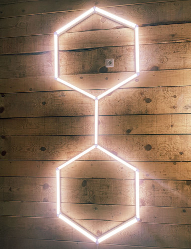 Kit d'éclairage Hexagonal LED 243cm - 13 barres | Easy Dalles